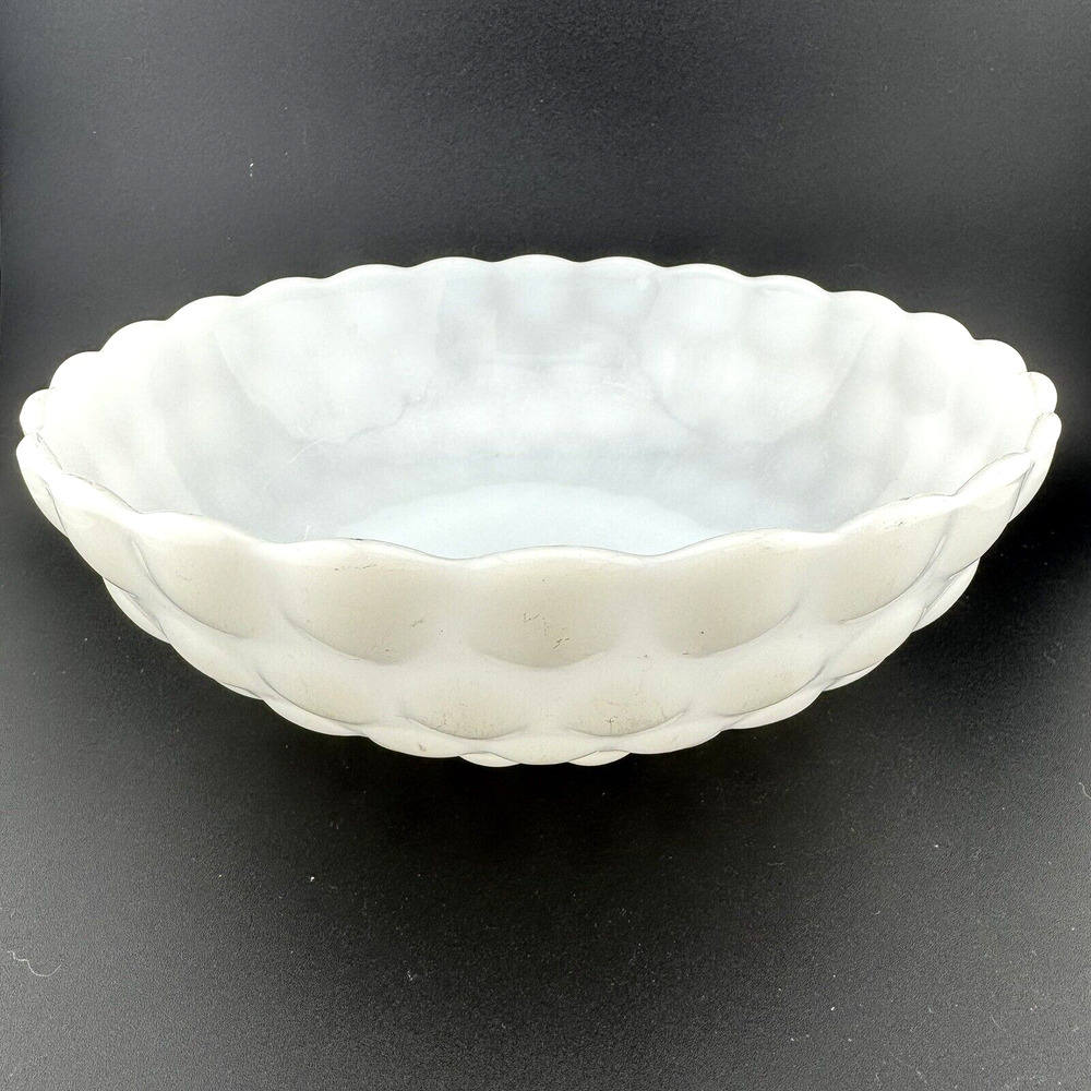 Vintage Anchor Hocking Milk Glass White "Bubble Bowl" Serving Dish 8,5x2,75"